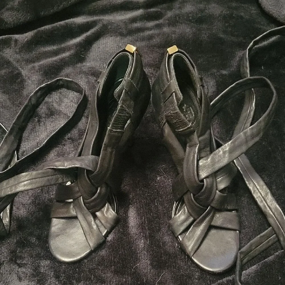 Tory Burch Ankle Tie-Up Heels. Size 7 Black Women's Strappy Sandals